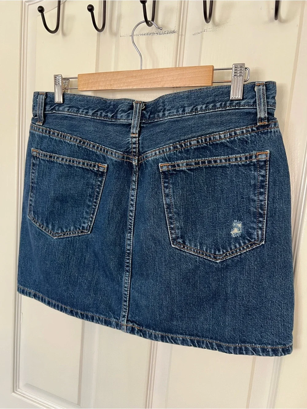Gap Jeans Y2K Distressed Denim Mini Skirt Medium Wash